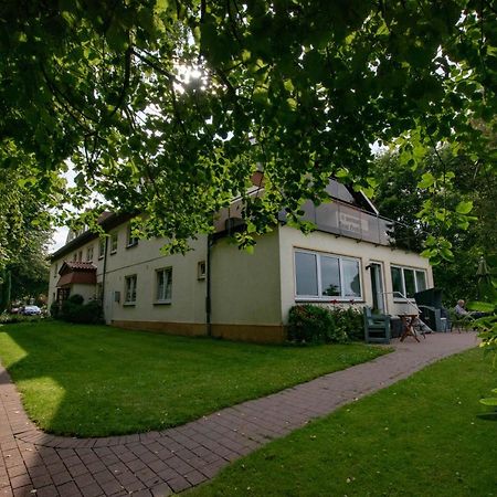 Gasthaus Zum Frohsinn Bosau 外观 照片